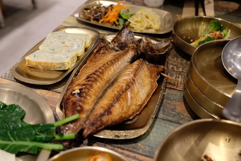 韓國|大邱 媽媽飯桌 砧山洞店 엄마밥상 침산동점:《黑白大廚》三星主廚口中歷經歲月累積的細膩味道 - 第10張圖
