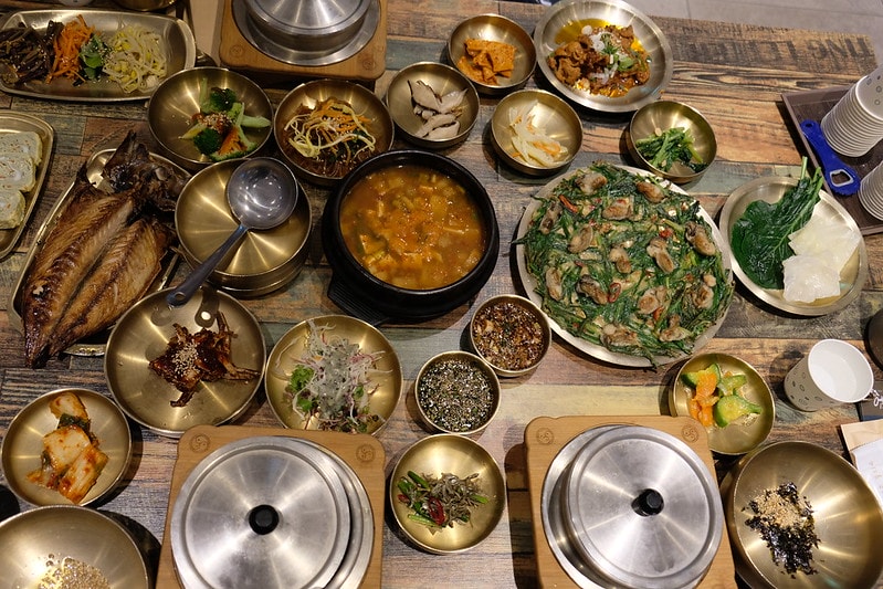 韓國|大邱 媽媽飯桌 砧山洞店 엄마밥상 침산동점:《黑白大廚》三星主廚口中歷經歲月累積的細膩味道 - 第9張圖