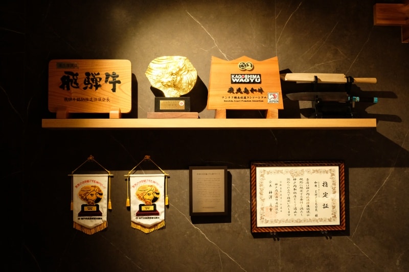 台中|和牛Emperor:感受日本職人精神與服務的「頂級日式A5和牛燒肉」 - 第11張圖