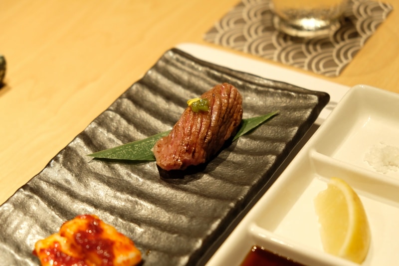 台中|和牛Emperor:感受日本職人精神與服務的「頂級日式A5和牛燒肉」 - 第14張圖