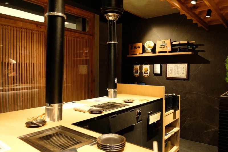 台中|和牛Emperor:感受日本職人精神與服務的「頂級日式A5和牛燒肉」 - 第5張圖