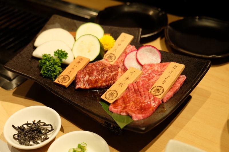 台中|和牛Emperor:感受日本職人精神與服務的「頂級日式A5和牛燒肉」 - 第27張圖