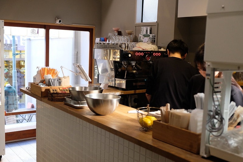 日本|宮の湯 MATCHA & ESPRESSO MIYANO-YU:位於東京根津以古老錢湯為基礎,有著滿滿下町風情的咖啡館 - 第13張圖