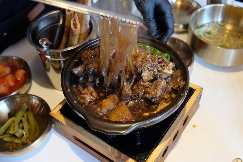 韓國|釜山 小香燉牛排骨 소촌갈비찜 해리단길본점:海雲台地鐵站旁,讓你一吃圈粉的傳統韓式料理 - 第19張圖