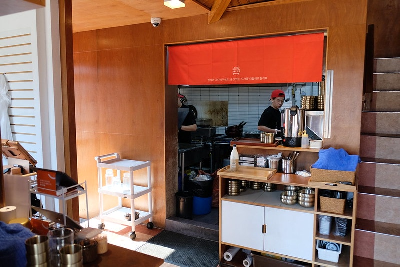 韓國|釜山 小香燉牛排骨 소촌갈비찜 해리단길본점:海雲台地鐵站旁,讓你一吃圈粉的傳統韓式料理 - 第10張圖