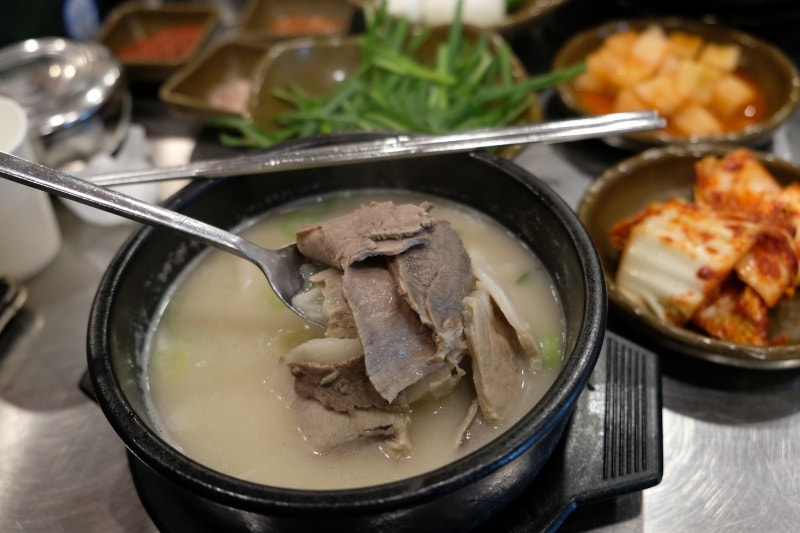 韓國|釜山 水邊最高豬肉湯飯 수변최고 돼지국밥:釜山在地人的口袋名單,令人驚豔的豬肉湯飯 - 第15張圖