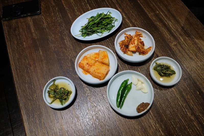 韓國|釜山 嚴湧帛豬肉湯飯 엄용백돼지국밥 해운대점:豬肉湯飯界的獨角獸,海雲台必訪豬肉湯飯 - 第9張圖