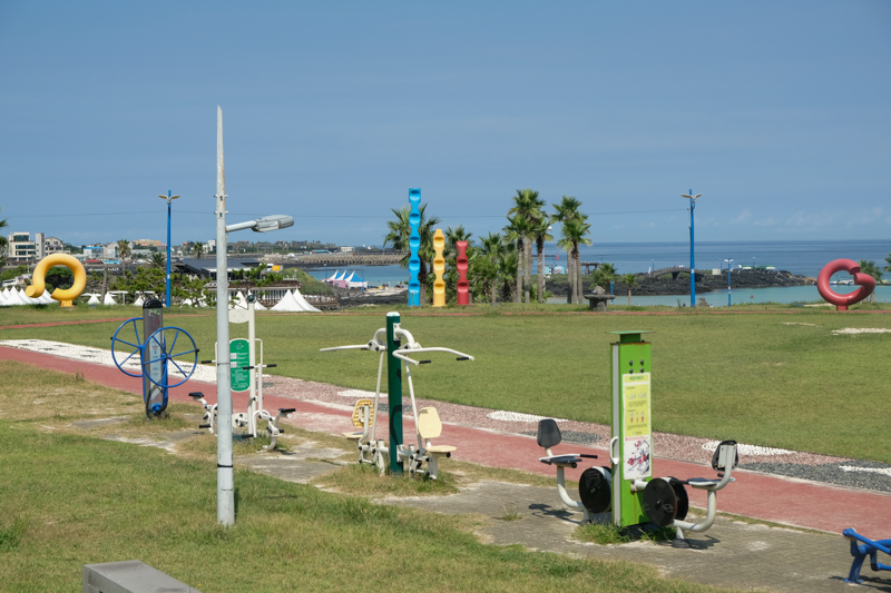 韓國｜濟州島 Audrant Bakery 咸德店오드랑베이커리 함덕점：必吃大蒜奶油麵包與人氣烘焙推薦