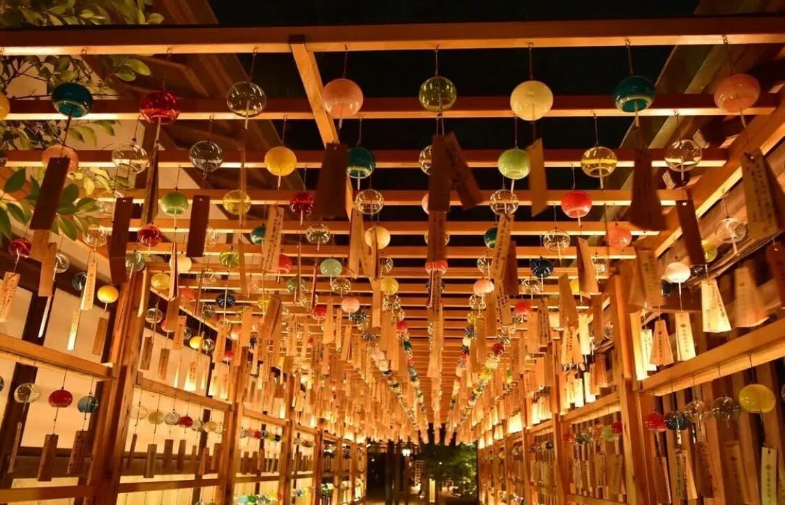 日本｜東京 川越：冰川神社攻1500年求姻緣聖地、釣鯛魚御神籤與風鈴祭完全指南