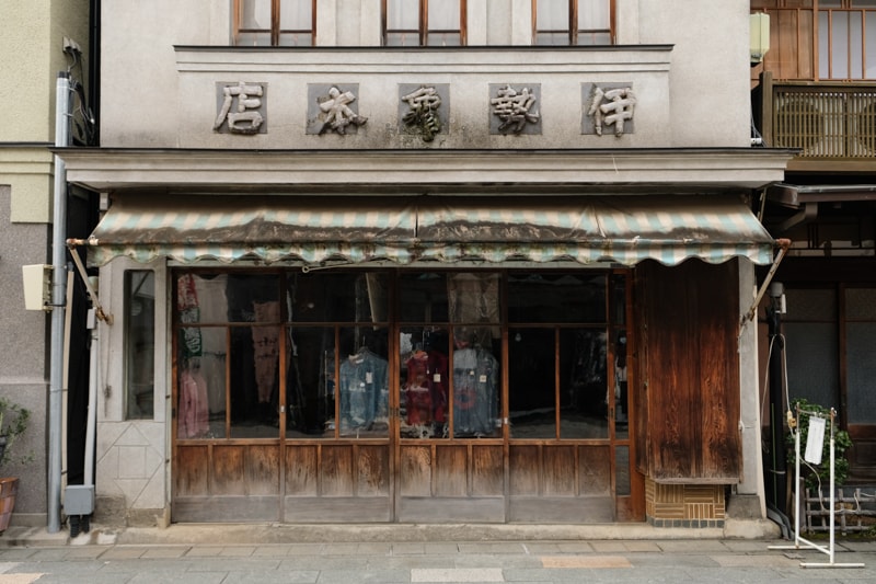 日本｜東京 川越：藏造老街、時之鐘與大正浪漫夢通 江戶建築漫步完全攻略
