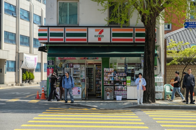 韓國｜首爾 西村漫步攻略：景福宮西側 韓屋巷弄、水聲洞溪谷與文藝慢旅完全指南