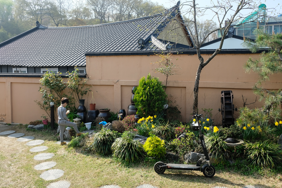 韓國｜全州 韓屋住宿：聲音風景旅館 (Sori Poonggyung,소리풍경)，走路就到韓屋村，入住110年傳統韓屋體驗